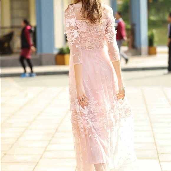 🆕👛Stunning Peach 3D Floral maxi dress - Picture 3 of 6